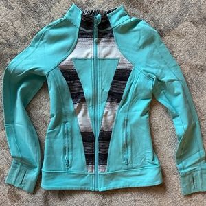 Girls Iviva (Lululemon discontinued line) track jacket 14